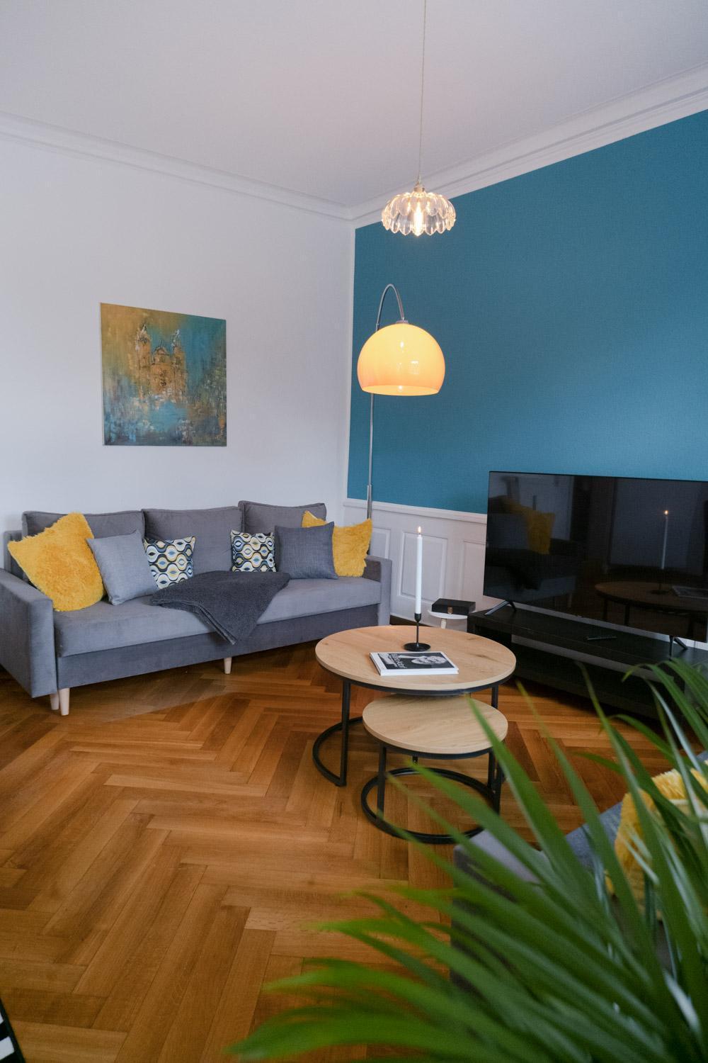 Bella Casa - Business&Family - 2 Zimmer Direkt Neben Schloss, Parkplatz, Smarttv, Netflix, Waschmaschine, 24H Checkin, 71Qm, Kingsizebett, Hotelbettwaesche لودفيغسبرغ المظهر الخارجي الصورة
