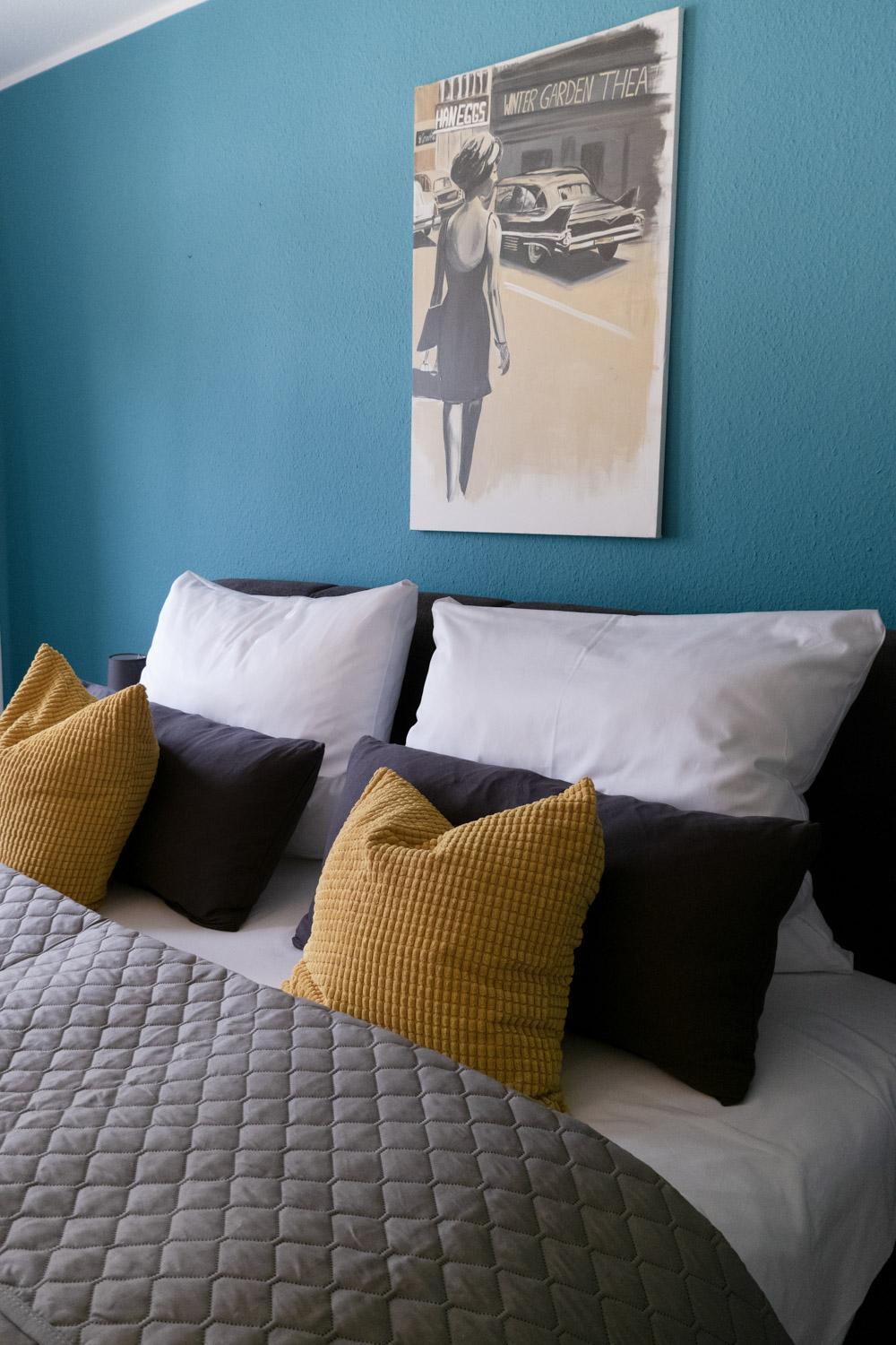 Bella Casa - Business&Family - 2 Zimmer Direkt Neben Schloss, Parkplatz, Smarttv, Netflix, Waschmaschine, 24H Checkin, 71Qm, Kingsizebett, Hotelbettwaesche لودفيغسبرغ المظهر الخارجي الصورة